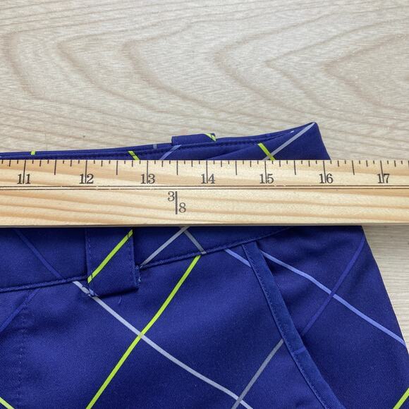 Nike Dri Fit Y2K Bermuda Golf Shorts Women 8 Purple Plaid Geometric Performance - Picture 8 of 10